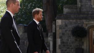 Funerale principe Filippo, William e Harry tornano a parlarsi