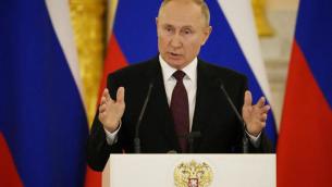 Gas, Putin sfida l'Europa: "Pronti a fornire risorse anche subito"