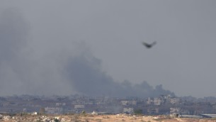 Gaza, raid su Jabalya