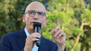 Governo, Letta: "Deve durare fino alla fine"