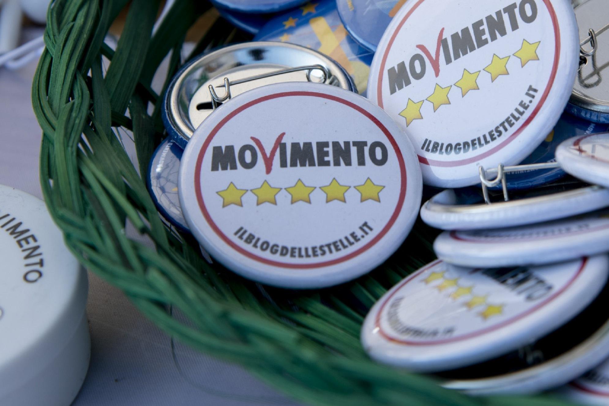 Governo, M5S tra Conte 'blindato' e primi dubbi