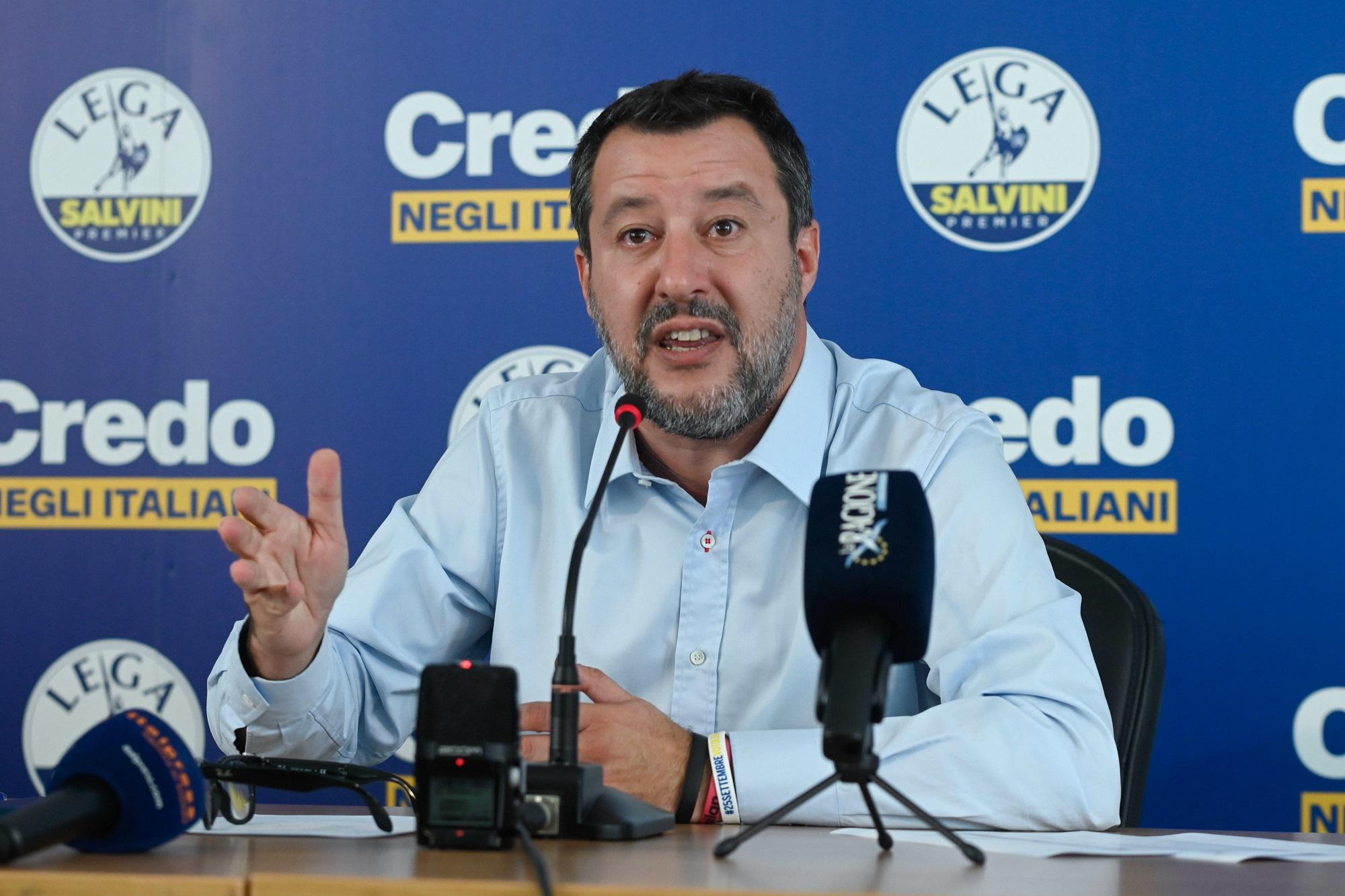 Governo, Salvini in contatto con alleati: "Ottimismo e determinazione"