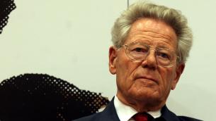 Hans Kung morto a 93 anni, addio al teologo svizzero