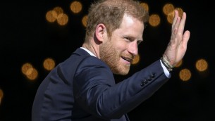 Harry 'emozionato' per i suoi 40 anni, farà vacanza con amici