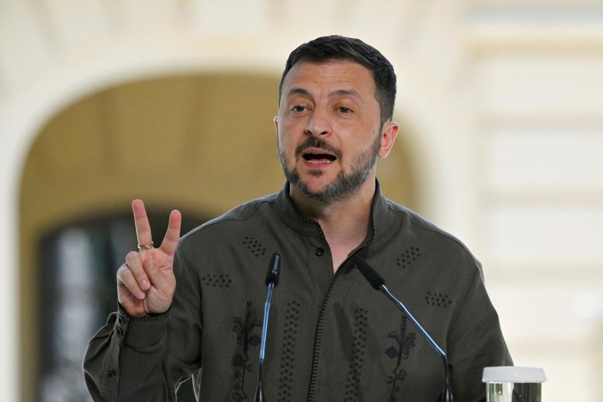 Il Foglio lancia appello: "Nobel per la Pace a Zelensky"