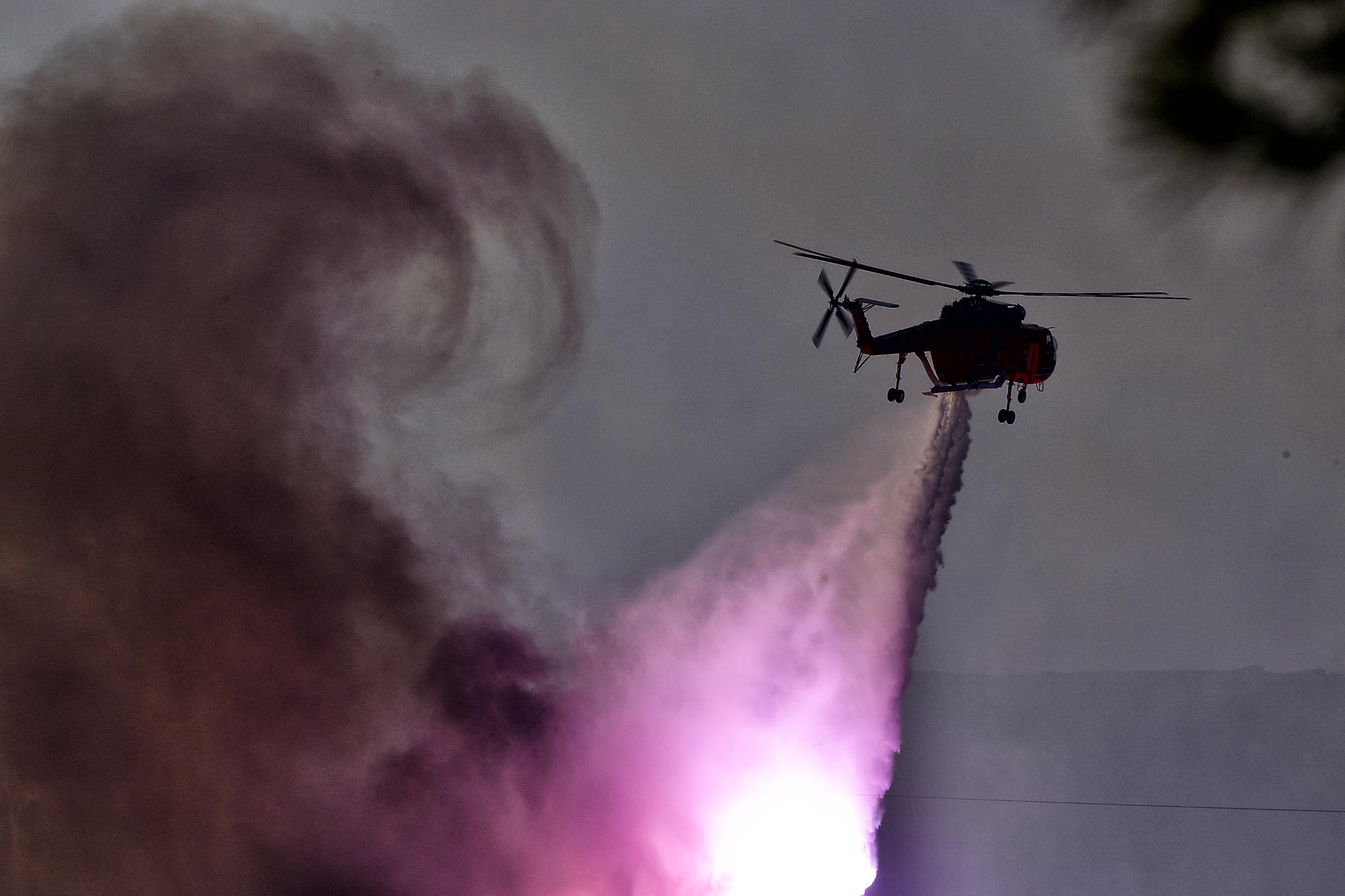 Incendi a Rodi, numeri e contatti per gli italiani che si trovano sull'isola greca