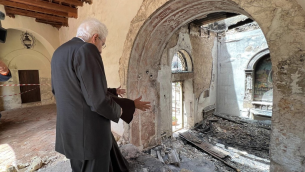 Incendi Sicilia, Mattarella a Palermo in chiesa devastata dal fuoco: "Una ferita aperta"