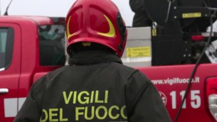 Incendio in casa a Foggia, gravi ustioni per mamma e figlia di 3 anni