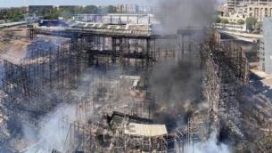 Incendio oggi a Cinecittà, domate le fiamme agli studios: distrutta 'Firenze rinascimentale'