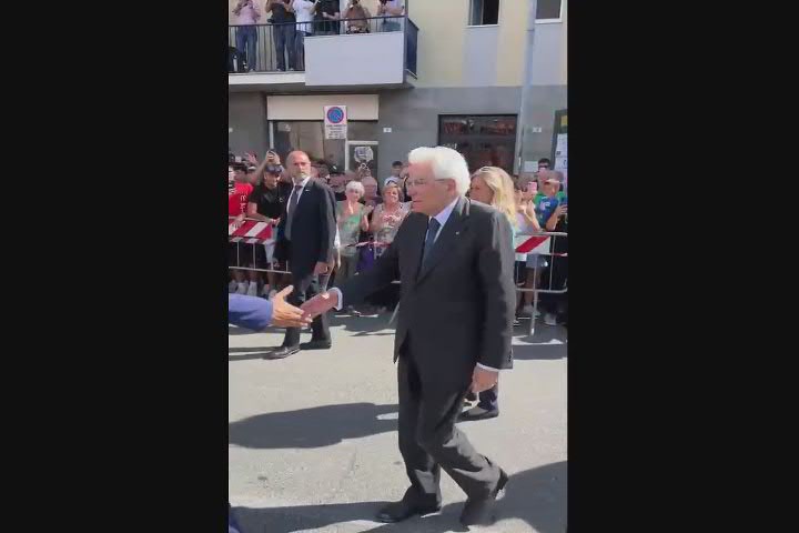 Incidente Brandizzo, l'omaggio di Mattarella alle vittime - Video