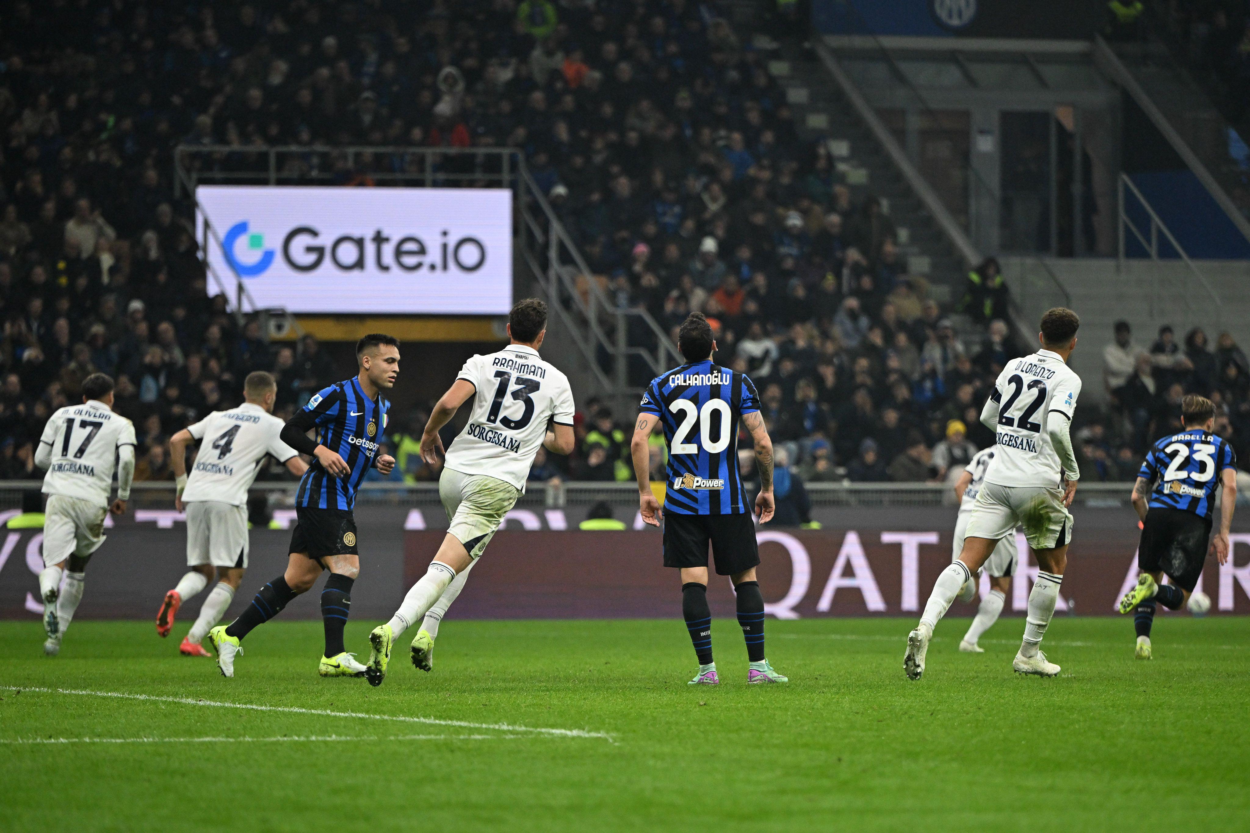 Inter-Napoli 1-1, gli azzurri restano in vetta