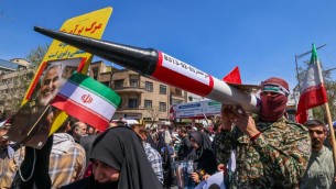 Iran-Israele, pressing su Teheran per evitare attacco