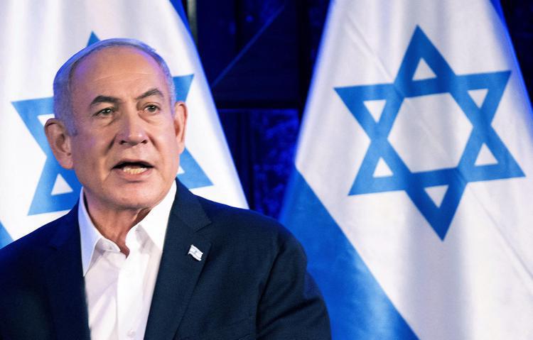 Israele, Netanyahu: "Combattiamo asse del male iraniano, pronti a tutti gli scenari"