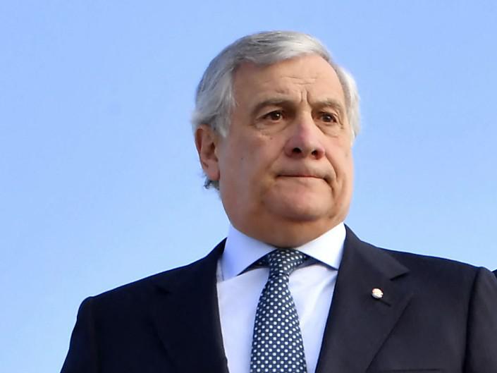 Italia-Cina, al via la missione di Tajani a Pechino