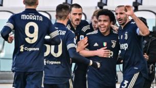 Juve-Bologna 2-0, bianconeri più vicini alla vetta