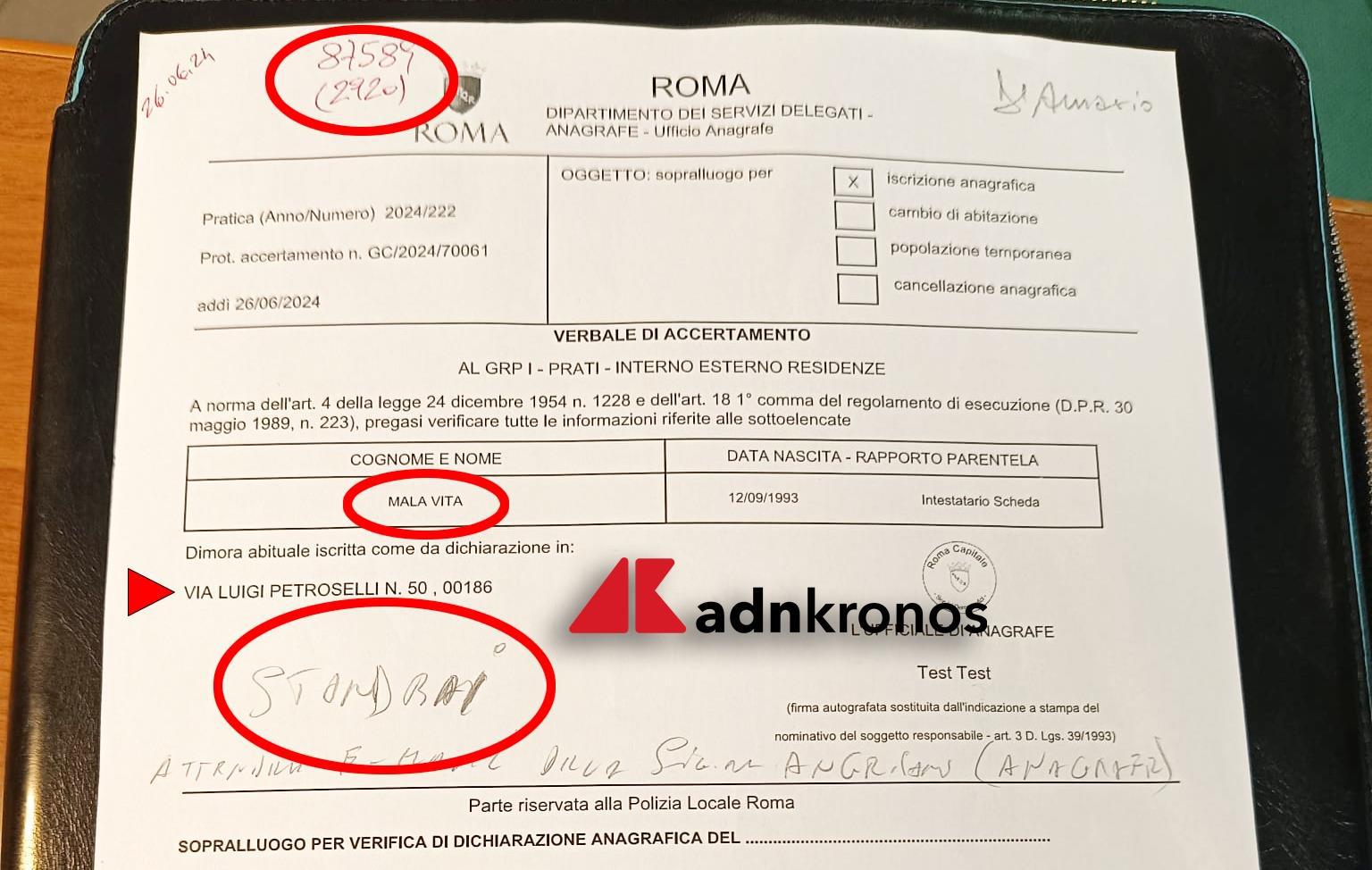 L'anagrafe più pazza del mondo: la "signora" Vita Mala abita negli uffici del Comune di Roma