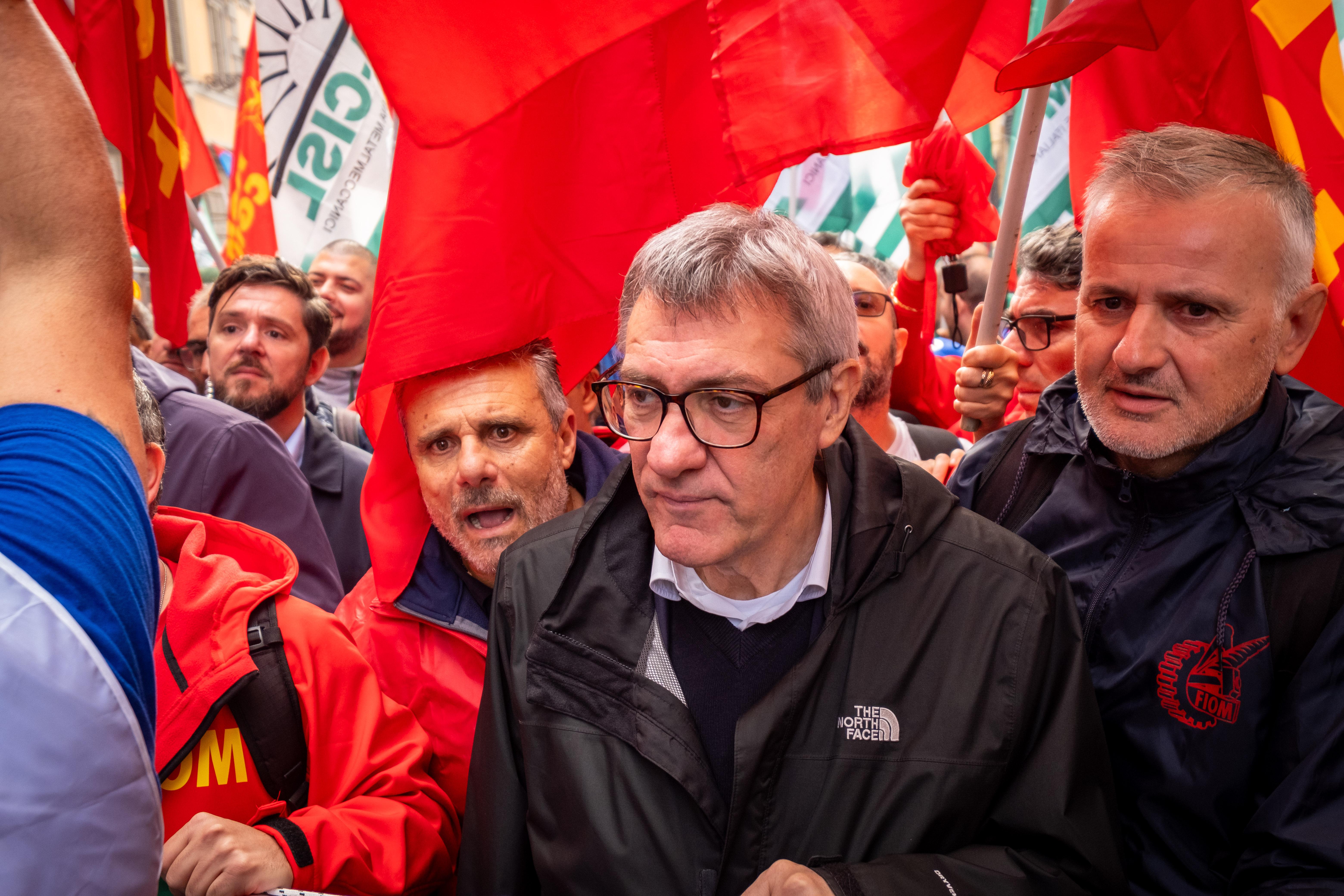 Landini in piazza con lavoratori automotive: "Grave crisi settore, inascoltati dal governo"