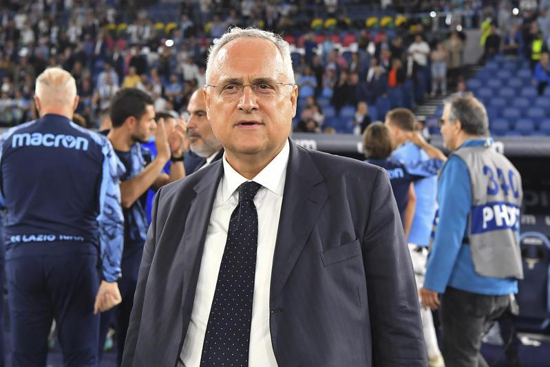 Lazio, Lotito: "Sarri non governava più lo spogliatoio