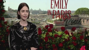 Lily Collins: "In 'Emily in Paris 4' celebro Audrey Hepburn" - Video