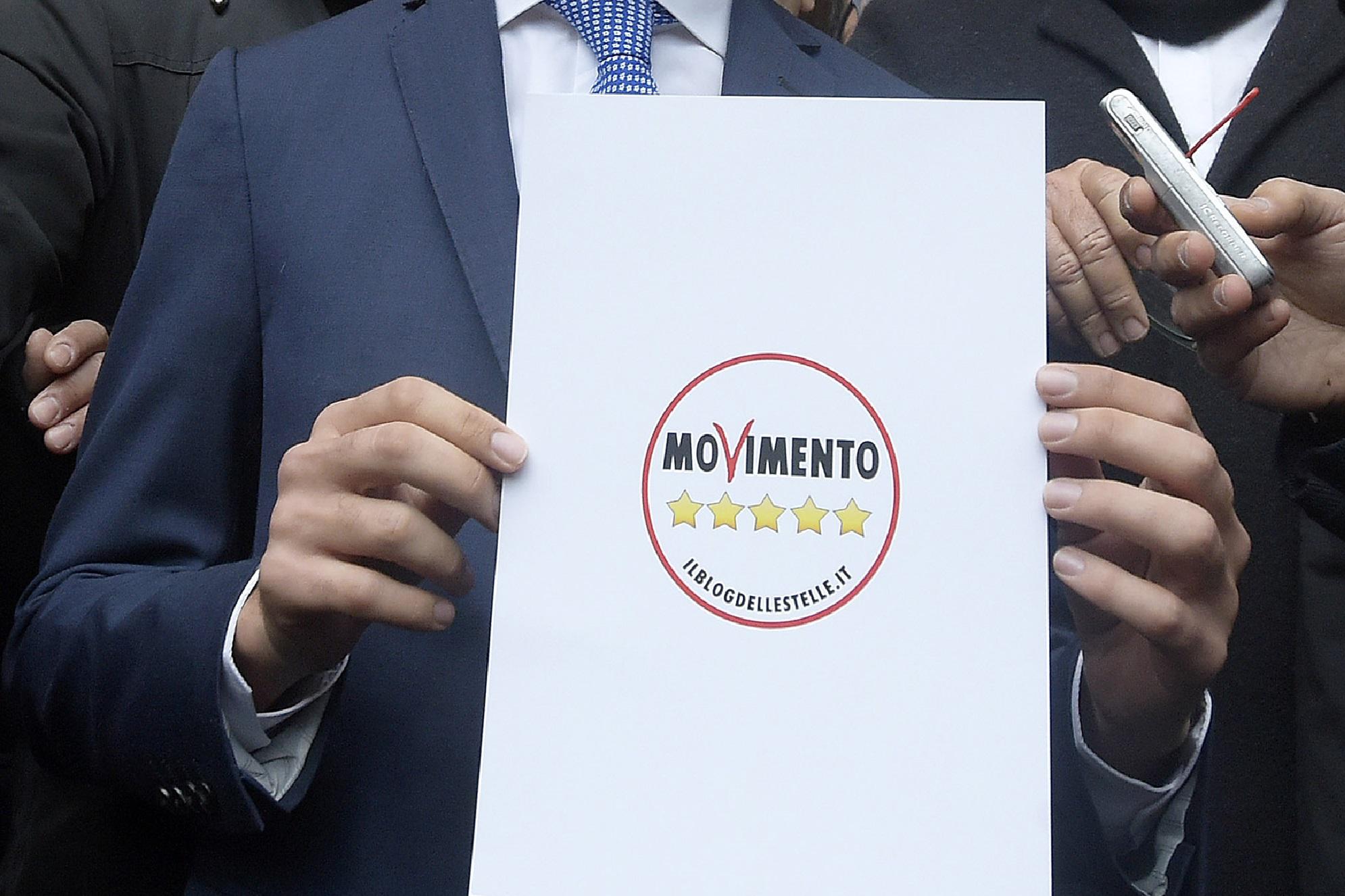 M5S, Conte prepara il rilancio: per ora il simbolo non si tocca