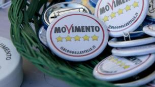 M5S, eletti spaccati in assemblea: con Grillo o con Conte?