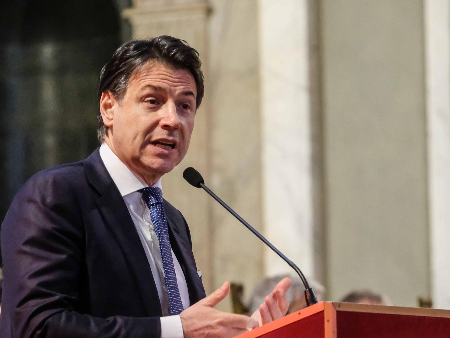 M5S, rebus segreteria per Conte