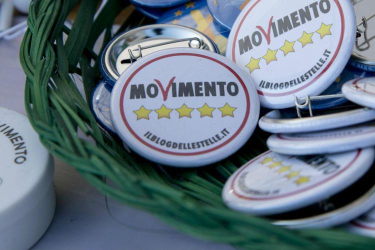 M5S, scontro Grillo-Conte