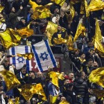 Maccabi-Ajax, Netanyahu invia aerei in soccorso dei tifosi israeliani