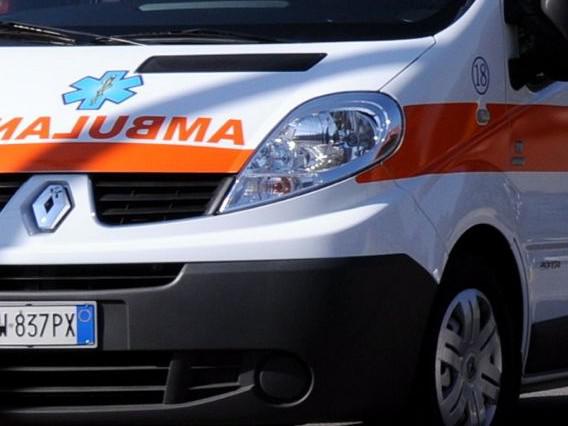 Malore mentre è in viaggio con i genitori, muore a 9 anni in autostrada