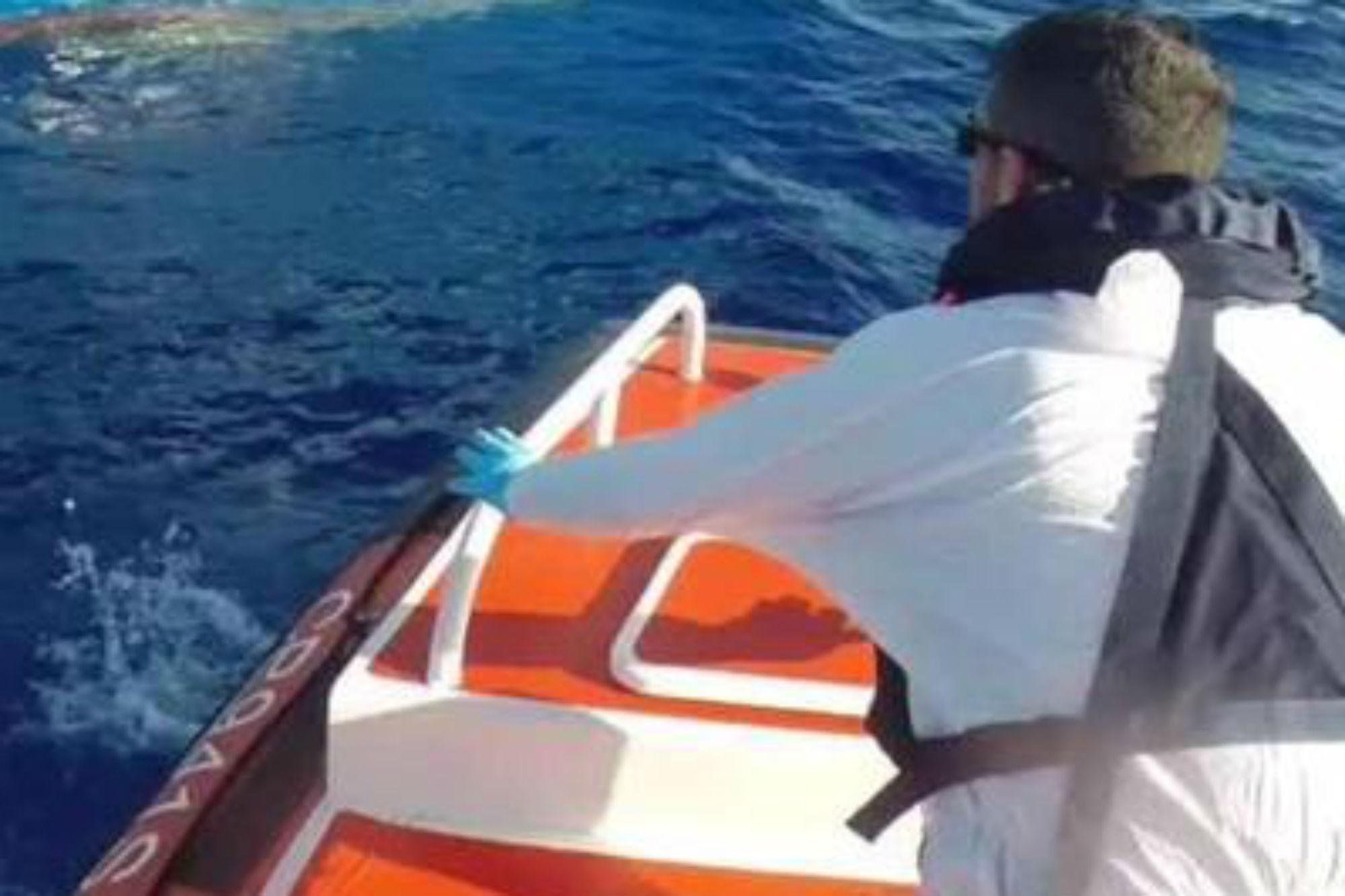 Maltempo, affonda barca a vela nel palermitano: 7 dispersi