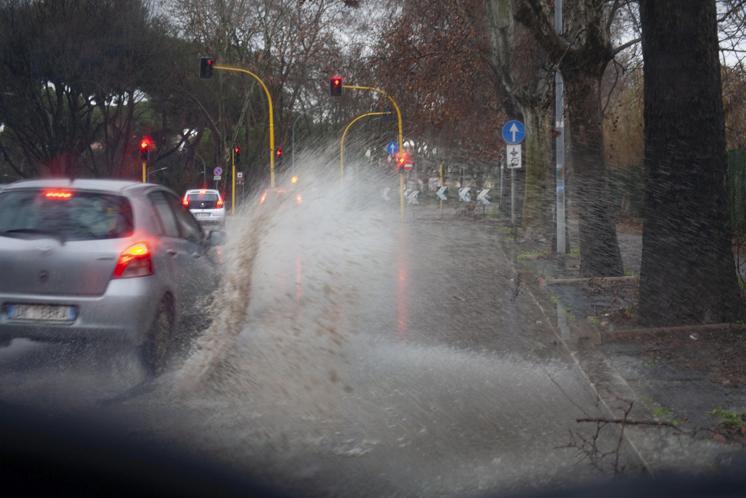 Maltempo, allerta gialla in 15 regioni