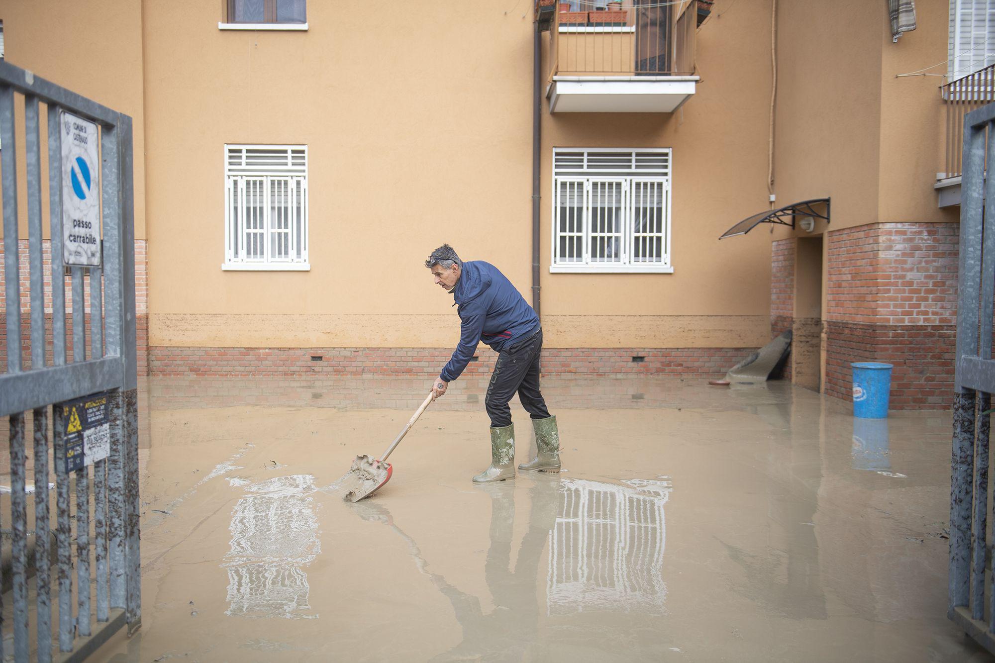 Maltempo, allerta rossa in Emilia-Romagna oggi: preoccupa piena del Po