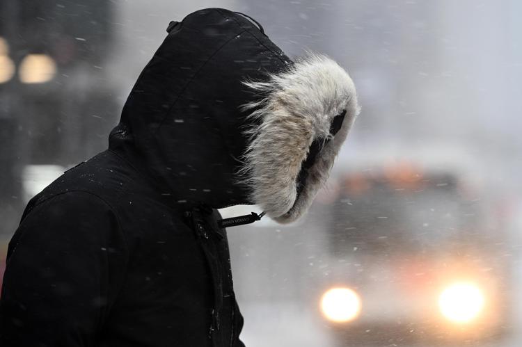 Maltempo, arriva il freddo: "Da domani sensibile calo temperature e neve"