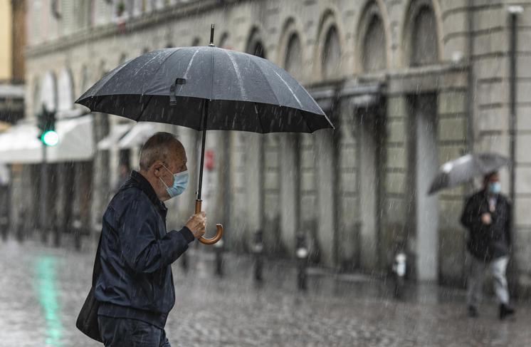 Maltempo, è allerta in 6 regioni: cosa succede