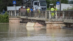 Maltempo Italia, ancora temporali e venti forti: allerta gialla in nove regioni