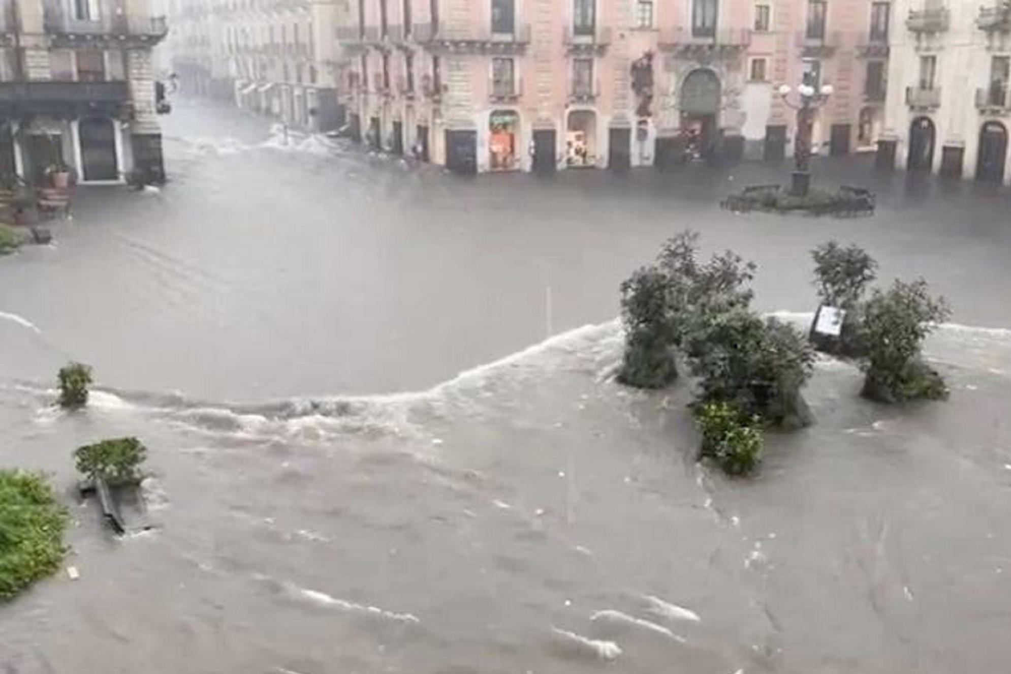 Maltempo Sicilia, a Catania allerta arancione: oggi riunione con Curcio