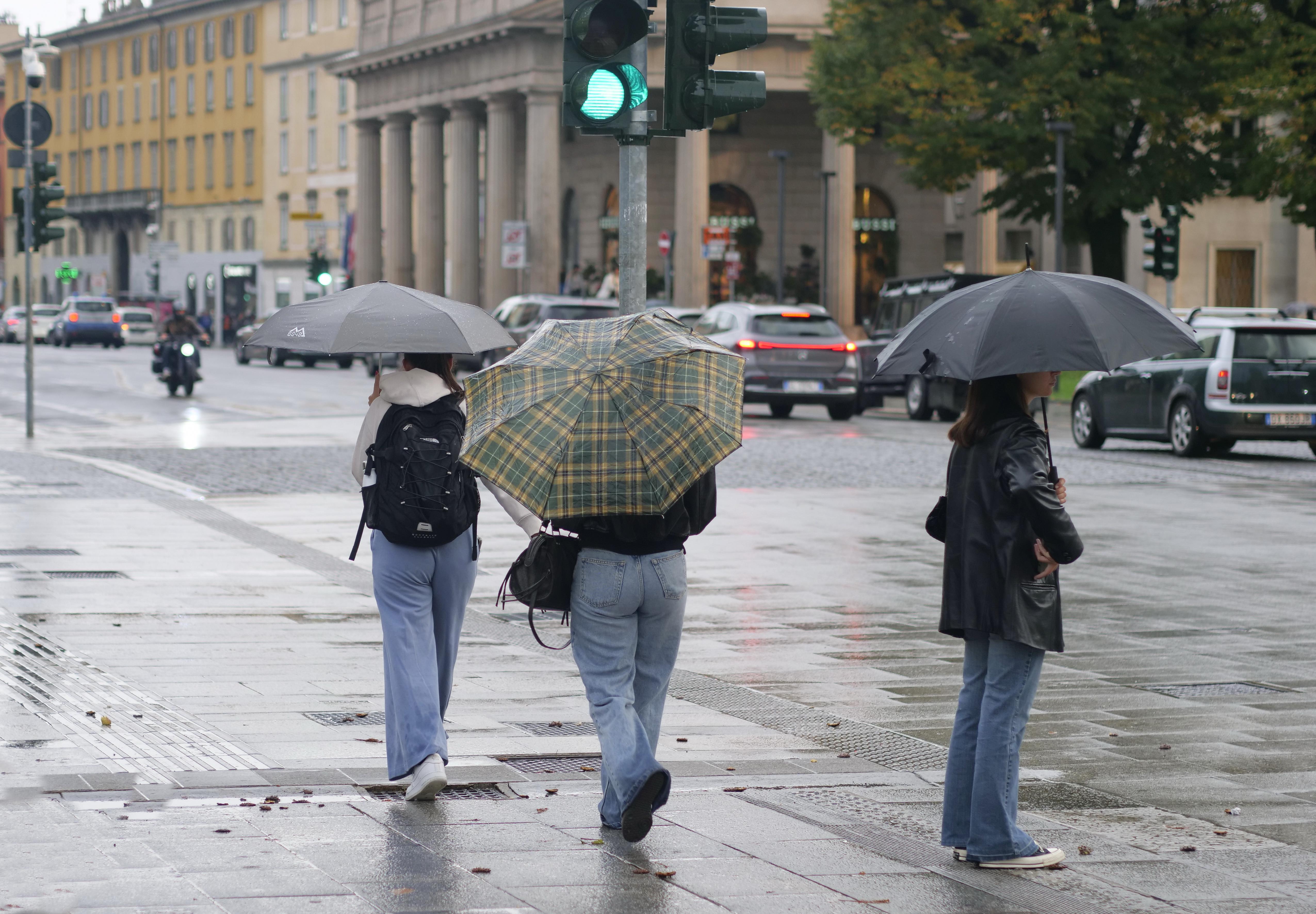 Maltempo sull'Italia, oggi allerta arancione in 4 regioni