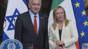 Mandato d'arresto Netanyahu, la linea di Meloni: "Israele e Hamas non sono uguali"