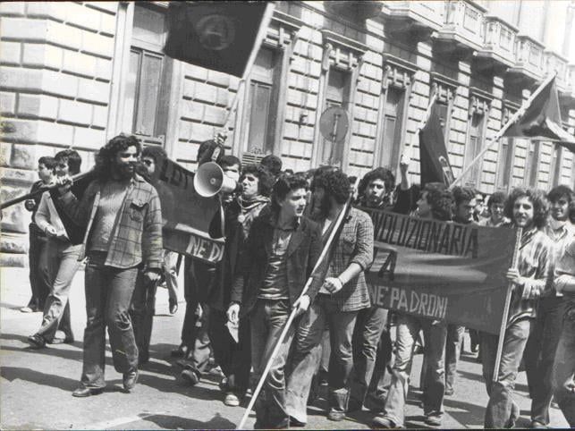 manifestazione-anrachici-a-reggio-calabria