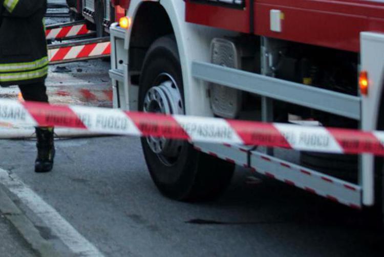 Matera, crolla palazzina durante lavori: operai erano in pausa pranzo