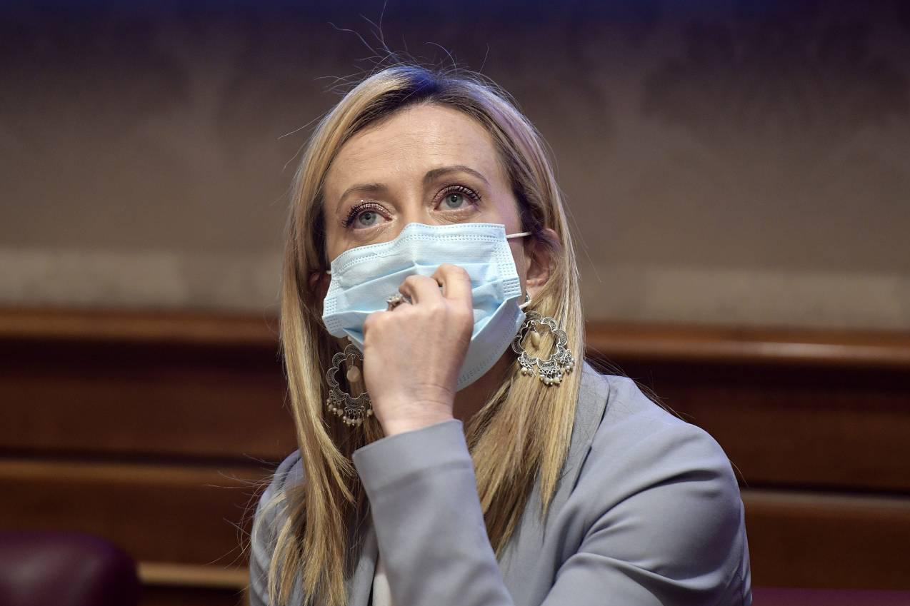 Meloni: "Centrodestra compatto su voto anticipato"