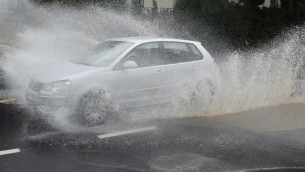 Meteo, allerta arancione per temporali e nubifragi: le Regioni coinvolte