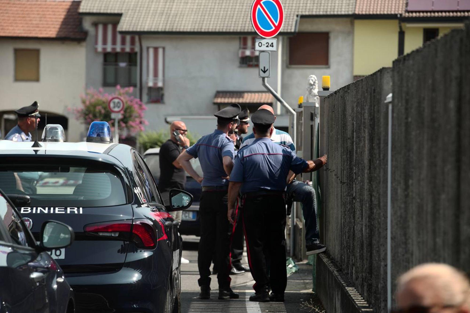 Milano, spari e coltellate tra ultras Inter a Cernusco: un morto