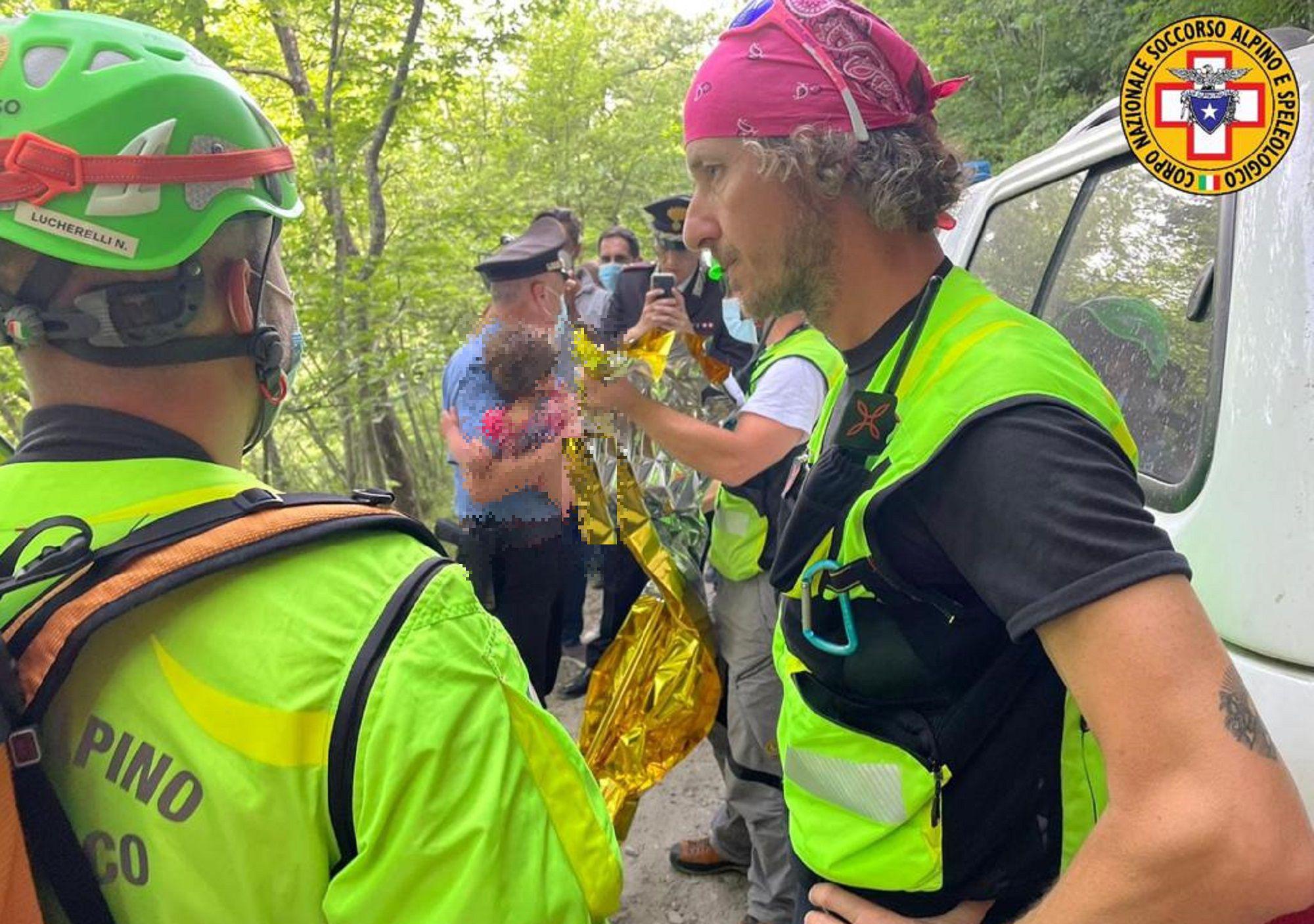 Mugello, Matano: "Piccolo Nicola ritrovato da nostro giornalista in una scarpata"