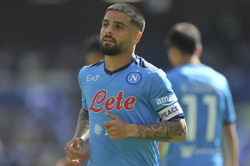 Napoli, Insigne si propone: "Se Conte chiama, non potrei dire di no"