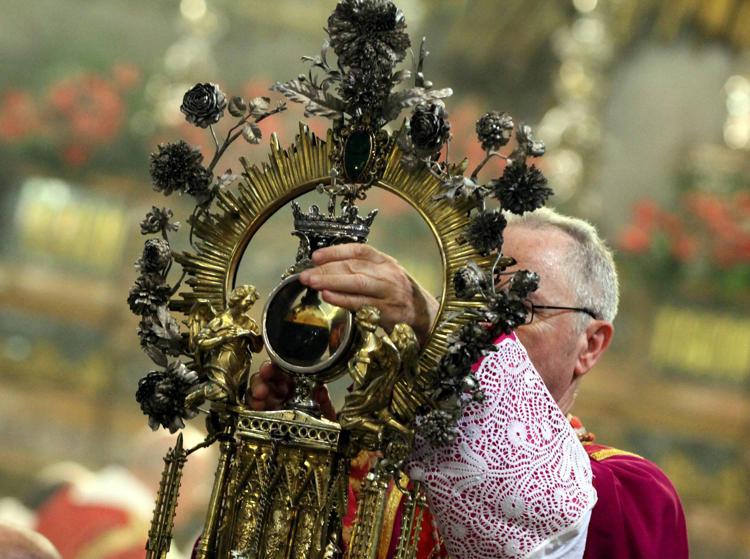 Napoli, miracolo San Gennaro non si ripete