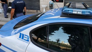 Napoli, tenta omicidio con due tredicenni: arrestato un minore