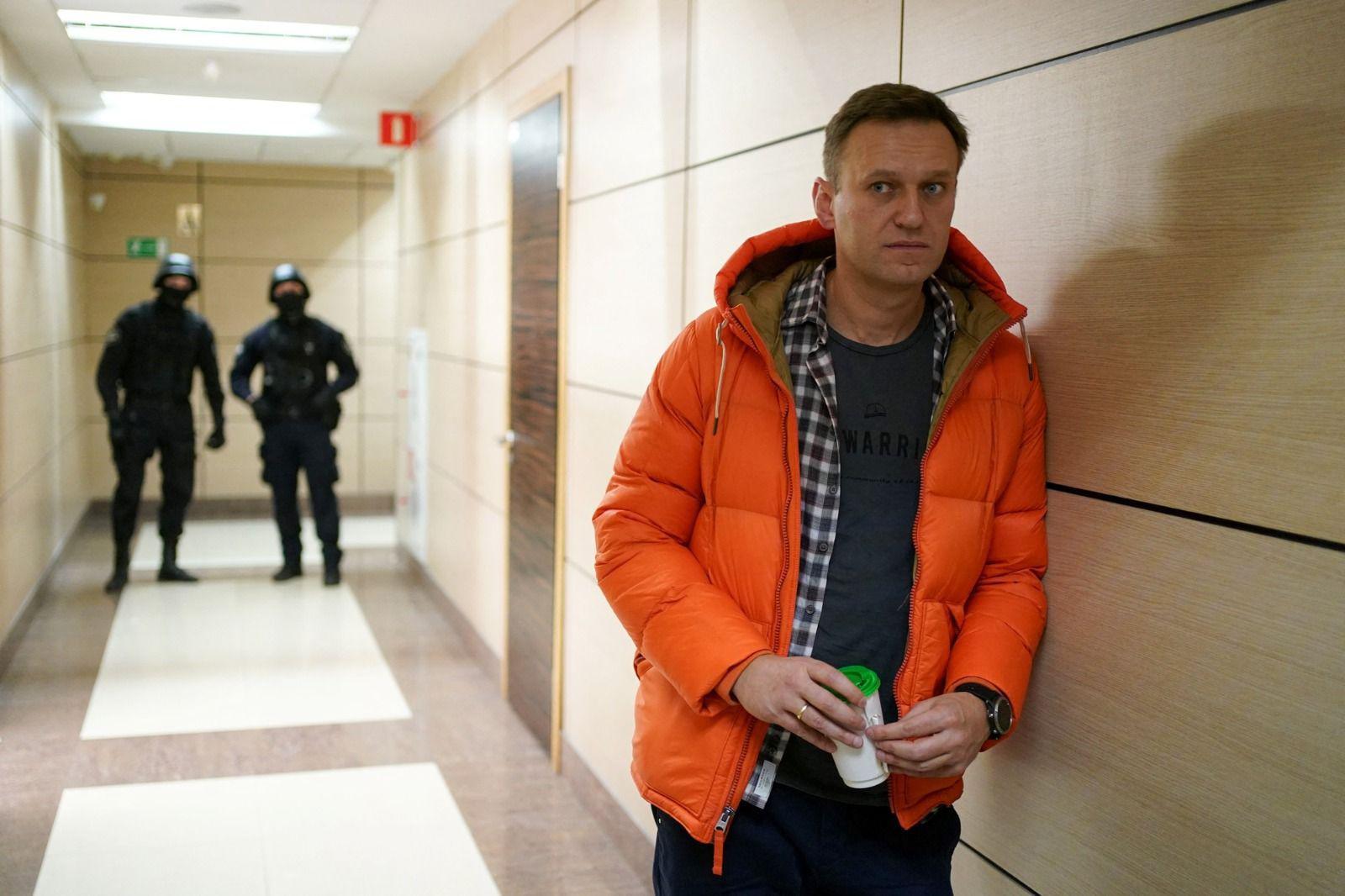 Navalny, Russia: "Morto per mix malattie"