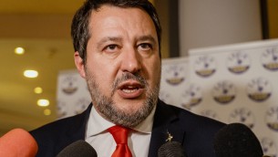 "Netanyahu benvenuto in Italia", opposizione all'attacco di Salvini e governo