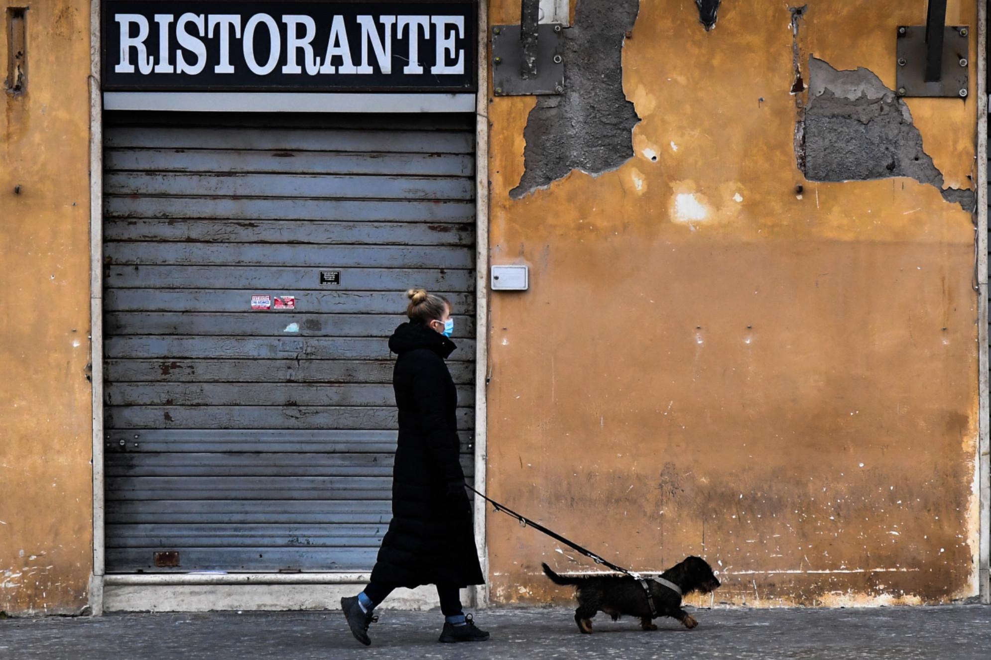 Nuovo Dpcm, weekend zona rossa e nuove regole ristoranti: le ipotesi